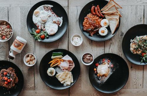 Nova Dubnica Hotel | Dubno Eat & Sleep