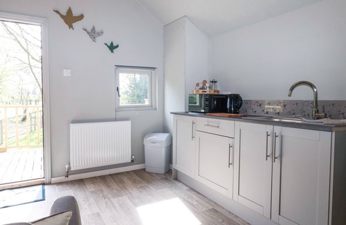 Bedale Cottage | DUCK LODGE, romantic, character holiday cottage in Bedale