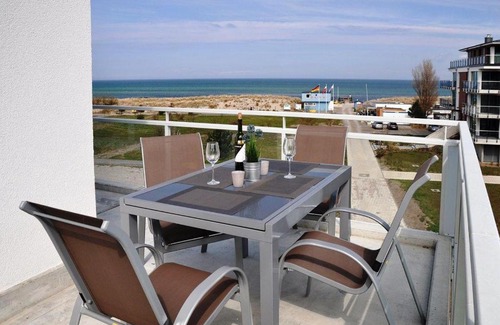 Steinwarder Apartment | Duenenpark-Heiligenhafen-Haus-Duenengras-Wohnung-Meeresrauschen-im-Duenengras-Nr-13b