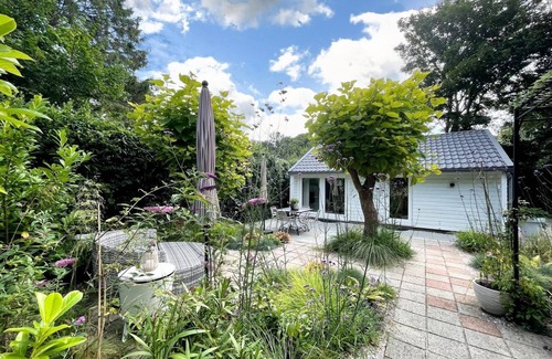 Municipality of Bergen Cottage | Duin Cottage Bergen - One Bedroom Cottage, Sleeps 2