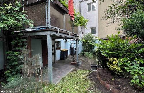 Mittelmeiderich Apartment | Duisburg Feel-Home,Airport near,2Bedr.,WalkIn Shower,3.Floor,WiFi