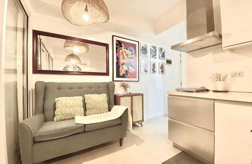 Luzon Apartment | Duke & Dahlia Staycation
