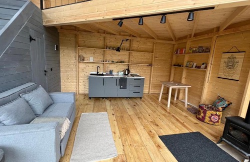 Khulo House | DUMBO Eco House