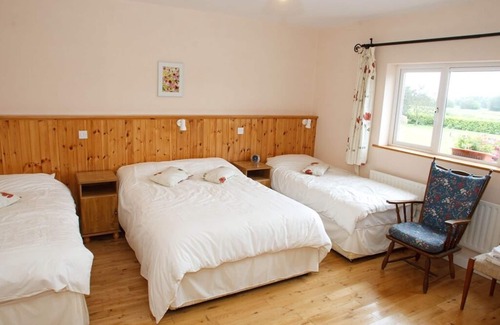 Banagher Bed & Breakfast | Dun Cromain Bed and Breakfast