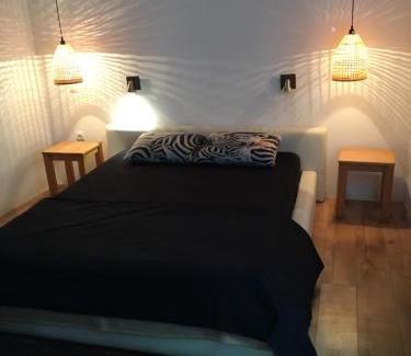 Novi Sad House | Dunavska Room