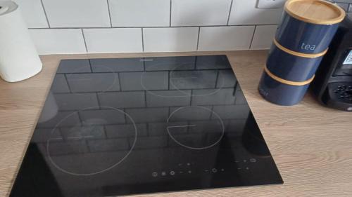 Dundee Apartment | Dundee - 1 Bed - Sleeps 4 - Pet Friendly