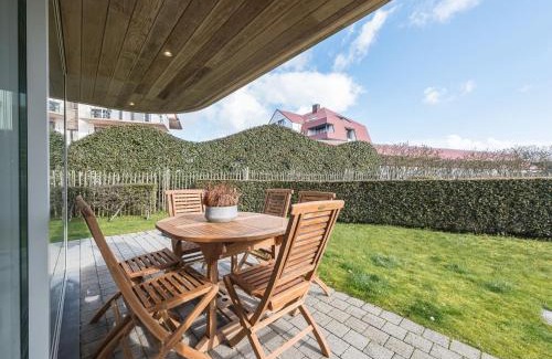 Middelkerke Apartment | Dune Garden Hideaway