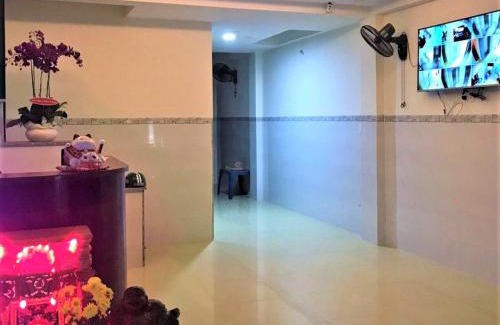 Di An Hotel | Dung Khanh Motel