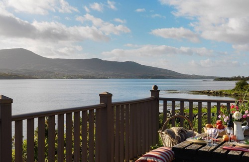 Kenmare House | Dunkerron is a luxury self catering manor in a scenic woodland surrounding.