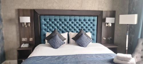 Dunbar Hotel | Dunmuir Hotel
