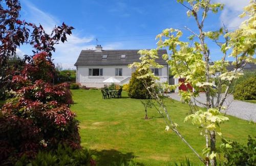 Roskhill Apartment | Dunshee