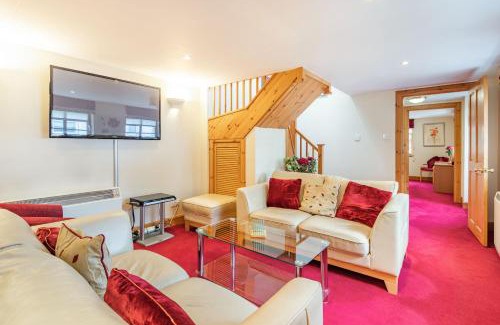 Grantown-on-Spey House | Dunstaffnage Cottage