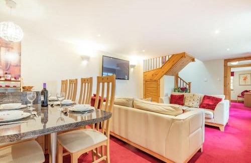 Grantown-on-Spey House | Dunstaffnage Cottage