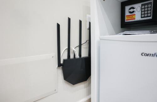 Naples City Centre Apartment | DUOMO DI NAPOLI ! Ampio Loft di Lusso con Suite Esclusiva con Vista Città