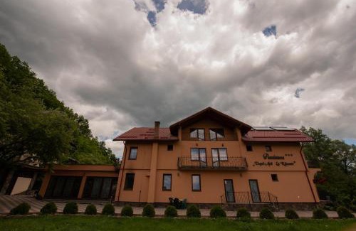 Vadu Izei House | Dupa apa la Razvan
