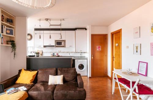 Distrito Oeste Apartment | Duplex 21, alojamiento cerca de la playa con WIFI
