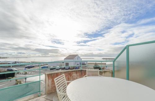 Port District Apartment | Duplex 4 pièces, balcon, 6 pers, Châtelaillon-Plage, Wi-Fi - FR-1-535-38