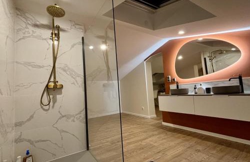 Saint-Thomas House | Duplex 45m2 avec SDB - WC