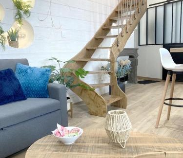 Riom Apartment | Duplex climatisé avec Espace Cinéma