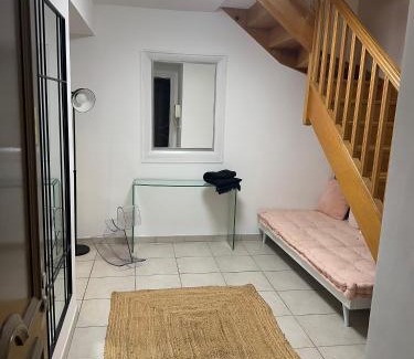 Endoume Apartment | duplex design, calme, au vallon des auffes, bord de mer