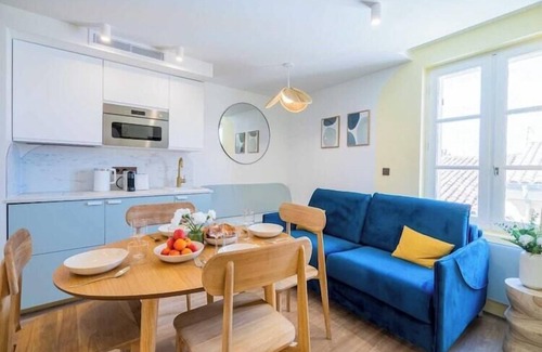 Old Town Apartment | Duplex flat - Hyper centre St Tropez