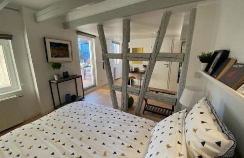 Wettolsheim Apartment | DUPLEX Le 12 - Appartement avec terrasse dans le vignoble - 5 mn du centre de Colmar