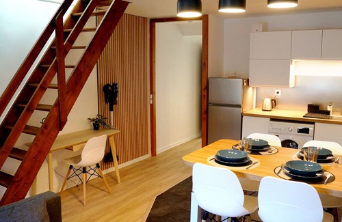 Chevreuse Apartment | Duplex, le Chaleureux, 4 Pers, Plein Centre