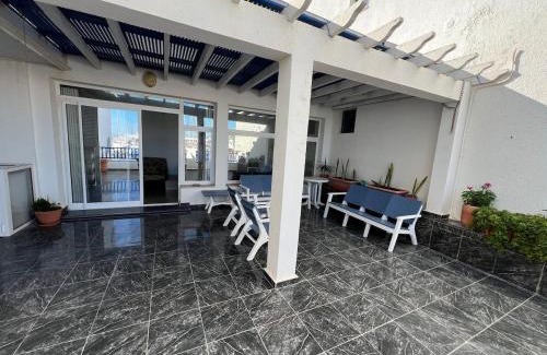 Monastir Apartment | Duplex Monastir avec terrasse sur la marina
