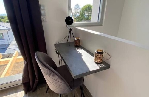 Saint-Prix Apartment | Duplex "PARIS" near JO 2024, garden, terrace, view on PARIS, sauna