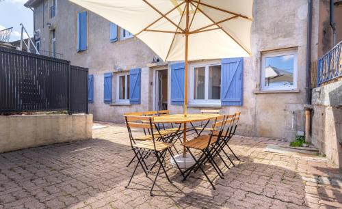 Paray-le-Monial House | Duplex SPA & Détente en Hyper-Centre avec Parking Privé