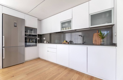 Ciudad Jardin Apartment | Duplex with gym, swimming pool and garage in Ciudad Jardín