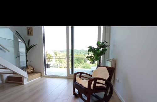 Hernani House | Duplex with Hernani garden