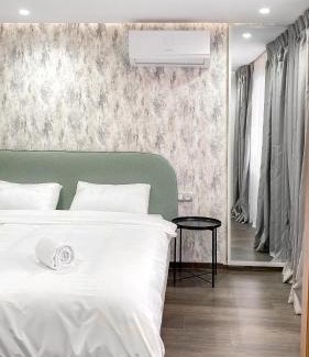 Camp El Ghoul Apartment | Duplex with Terrace in City Center