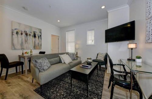 Dupont Circle Bed & Breakfast | Dupont Circle-suite 1kalorama Luxury Apartment