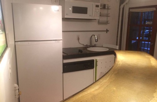 West End House | DuPont - Scandinavian Café & Garden Apartment