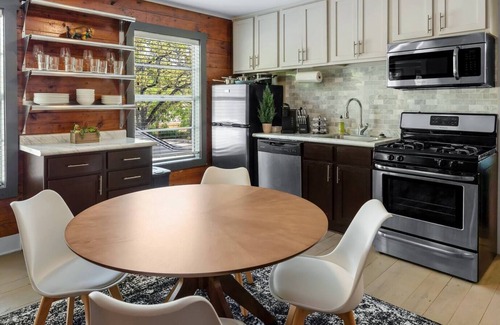 College Station Apartment | Durango: Steps from Texas A&M!