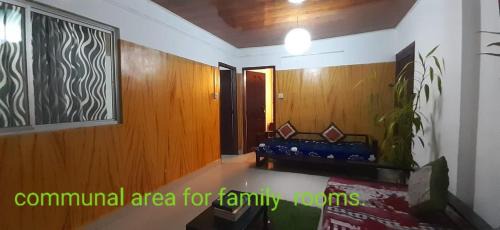 Moolakadai House | Durga budget stay