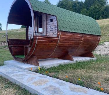 Virak Ski Chalet | Durmitor Barrels