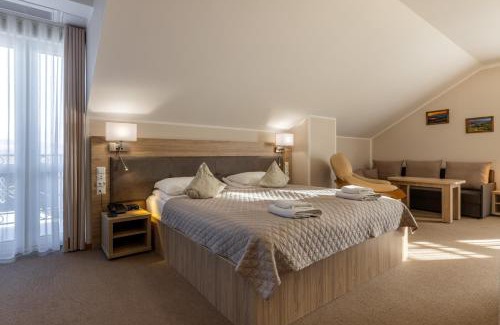 Solina Hotel | DW Atrium