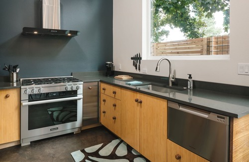 Brentwood-Darlington House | Dwell - Net Zero Energy Living