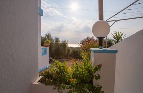 Tiggiano House | Dwelling ideal for couple sea view surrounded by greenery with double terrace panora