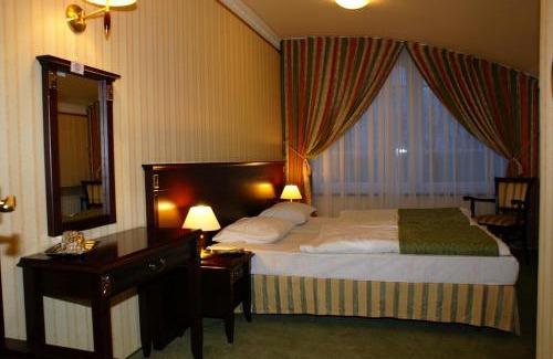 Koszewko Hotel | Dworek Hetmanski