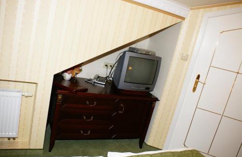 Koszewko Hotel | Dworek Hetmanski