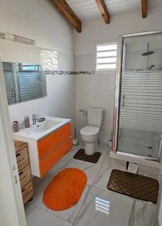 Sainte-Rose Apartment | Dyna condo two