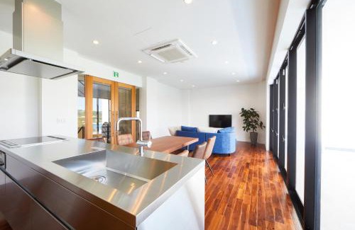 Motobu Villa | E-horizon Resort Premium 瀬底D