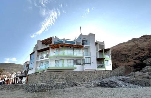 Cerro Azul Apartment | e-t*| Apartamento frente al mar