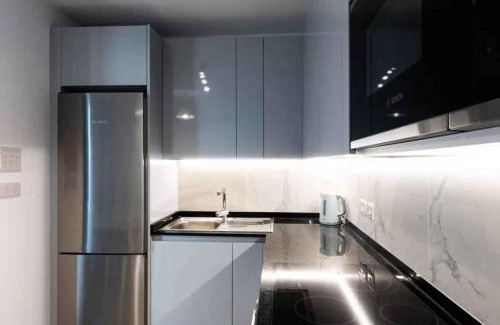 Gibraltar Apartment | E1 Gem Beach Retreat and Relax