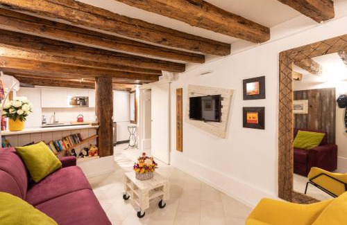 Dorsoduro Apartment | "Ea casa de mì", l'incanto di vivere Venezia