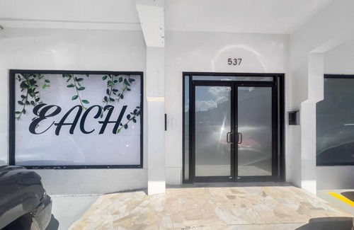 Gobernador Pinero Villa | Each Guest House 1-1/Studio Apt W/Kitchen