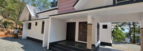 Todupulai Villa | Eadhen Villa